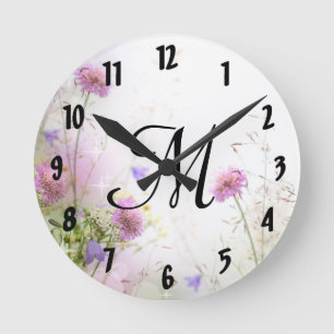 Lavendel Wild Flowers Monogram Initiaal wandklok