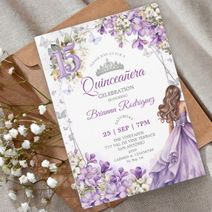 Lavendel Zilveren Tiara Bloemige Quinceañera Kaart