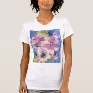 Lavendelblauw waterverf bloemglitter op wit t-shirt