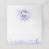 Lavendels en Elegante Witte Bloemen Bruiloft Plaatskaartje (Buitenkant ongevouwen)