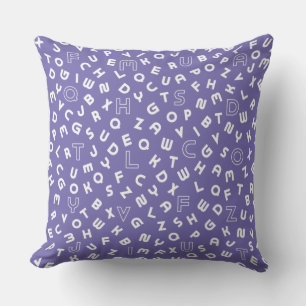 Lavender Alphabet Letter Animal Sierkussen