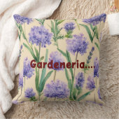 "Lavender Blooms: Gardeneria Inspired Throw Pillow Kussen (Deken)