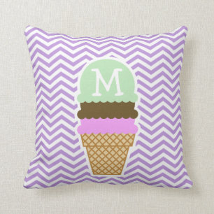 Lavender Chevron Stripes Ice Cream Cone Kussen