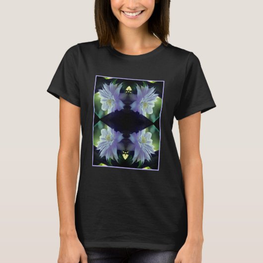 Lavender Clematis-bloem in Trellis Abstract T-shirt (Voorkant)