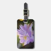 Lavender Clematis-bloem in Trellis gepersonaliseer Bagagelabel (Voorkant verticaal)