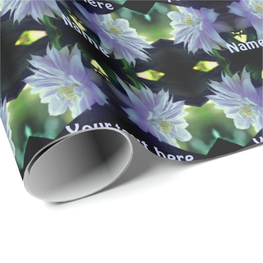 Lavender Clematis-bloem in Trellis gepersonaliseer Cadeaupapier (Rol Hoek)