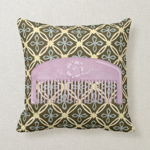 Lavender Comb over Chocolate Background Kussen