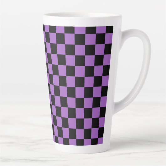 Lavender en Black Checkered Pattern Latte Mok (Rechts)