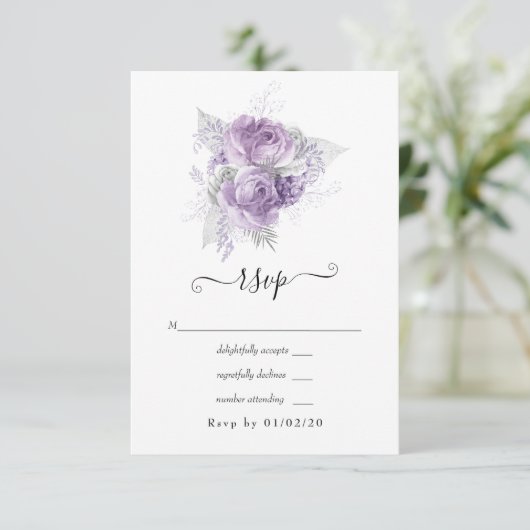 Lavender en Silver Floral Wedding RSVP Kaartje (Staand voorkant)