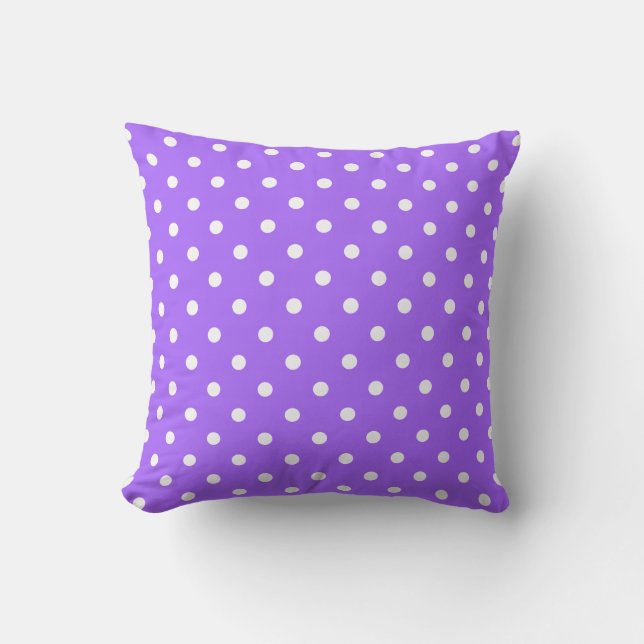 Lavender en White Polka Dot on a Pillow Kussen (Voorkant)