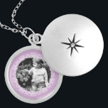 Lavender Fancy Foto Lijst Locket Ketting<br><div class="desc">Elegant en eenvoudig lijst van foto's.</div>