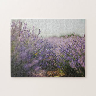 Lavender Field building Jigzaag Puzzle Legpuzzel