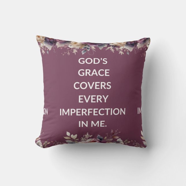 Lavender floral pillow with a simple religious  kussen (Voorkant)