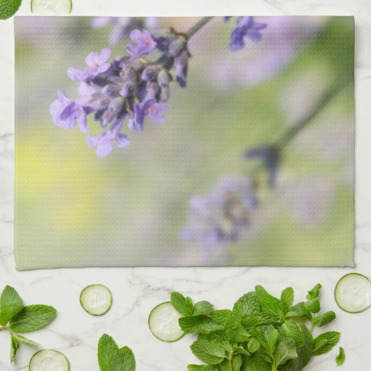 Lavender Flowers. Theedoek (Gevouwen)