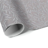 Lavender Gray Embossed Leaf Vines Cadeaupapier (Rol Hoek)