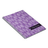 Lavender laat elegant Paars patroon met naam achte Notitieboek (Rechterzijde)