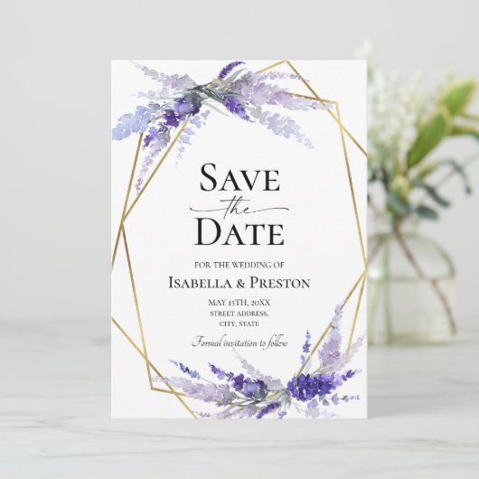 Lavender Lila Mauve Floral Wedding Save the Date Kaart (Staand voorkant)