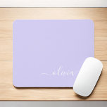 Lavender Paars Girly Script Monogram Name Modern Muismat<br><div class="desc">Het Paarse Monogram van de Lavender voegt Uw Eigen Naam Mousepad (Muismat) toe. Dit maakt de perfecte liefhebbende 16 verjaardag,  bruiloft,  vrijgezellenfeest,  verjaardagsdag,  baby shower of vrijgezellenfeest voor iemand die van luxe glam en stijl houdt.</div>