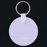 Lavender Paars Modern Script Girly Monogram Naam Sleutelhanger<br><div class="desc">Lavender Paarse Eenvoudige Manuscript de Sleutelketens van de Naam van het Monogram van het Manuscript de Naam (Sleutelhanger). Dit maakt de perfecte liefhebbende 16 verjaardag,  bruiloft,  vrijgezellenfeest,  verjaardagsdag,  baby shower of vrijgezellenfeest voor iemand die van luxe glam en stijl houdt.</div>