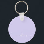 Lavender Paars Modern Script Girly Monogram Naam Sleutelhanger<br><div class="desc">Lavender Paarse Eenvoudige Manuscript de Sleutelketens van de Naam van het Monogram van het Manuscript de Naam (Sleutelhanger). Dit maakt de perfecte liefhebbende 16 verjaardag,  bruiloft,  vrijgezellenfeest,  verjaardagsdag,  baby shower of vrijgezellenfeest voor iemand die van luxe glam en stijl houdt.</div>