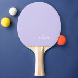 Lavender Paars Modern Script Girly Monogram Naam Tafeltennisbatje<br><div class="desc">De Paarse naam van het Manuscript van Lavender het Monogram Ping Pong Paddle. Dit maakt de perfecte liefhebbende 16 verjaardag,  bruiloft,  vrijgezellenfeest,  verjaardagsdag,  baby shower of vrijgezellenfeest voor iemand die van luxe glam en stijl houdt.</div>