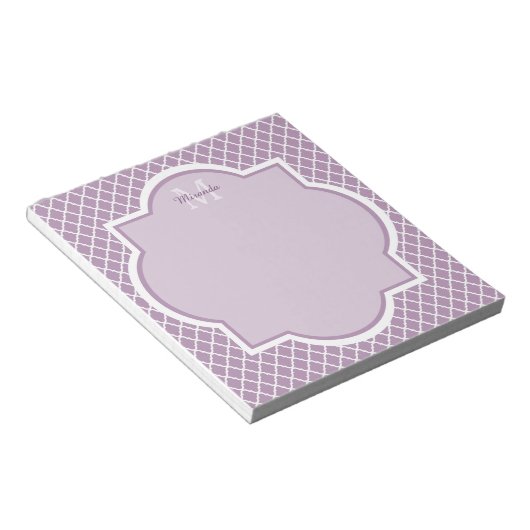  Lavender Paars Quatrefoil Monogramnaam Notitieblok (Schuin)