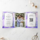 Lavender Paarse Agate Marble QR Code Weddenschap Drieluik Uitnodiging (Binnen)