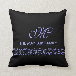 lavender Paarse Familie Monogram Ontwerp Kussen