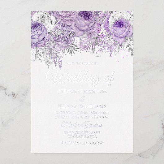 Lavender Paarse Sparkle Floral Wedding Silver Folie Uitnodiging (Voorkant)