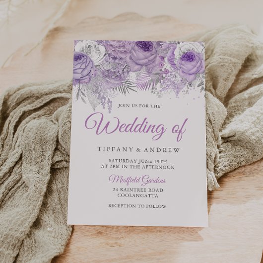 Lavender Paarse White Silver Floral Wedding Invite Kaart