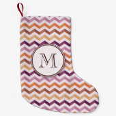 Lavender Pink Chevron Stripes w/ Round Monogram Kleine Kerstsok (Voorkant)
