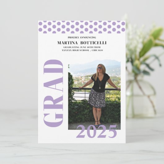 Lavender Polka Dots Foto Afstuderen Aankondiging (Staand voorkant)