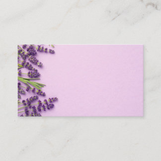 Lavenderbloemen op roze achtergrond visitekaartje