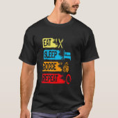 Lawn B0wling  Eet Slaap Bocce Herhaal Bocce T-shirt (Voorkant)
