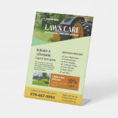 Lawn Care Services Aangepast voetstuk Reclamebord Met Voetstuk (Voorkant)