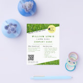 Lawn Care Simple Landscaping Lawn Mowing Business Flyer (Enkel)