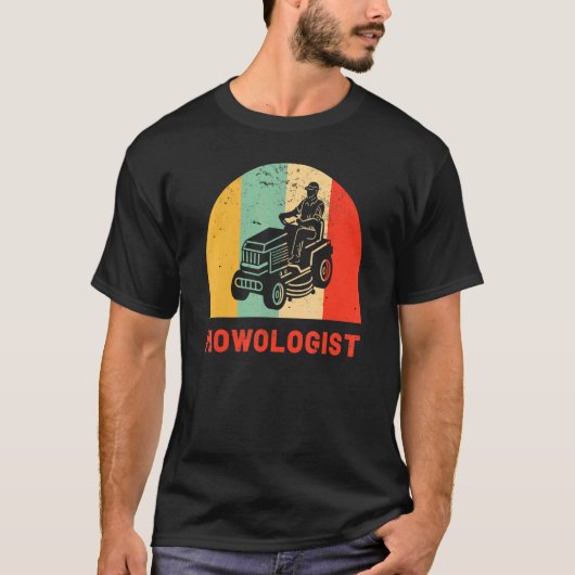 Lawn Mower  Mowoloog Yard Work Lawn Tract T-shirt (Voorkant)