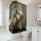 Lazy Alligator Shower Curtain van DeGruy Douchegordijn (In situ)
