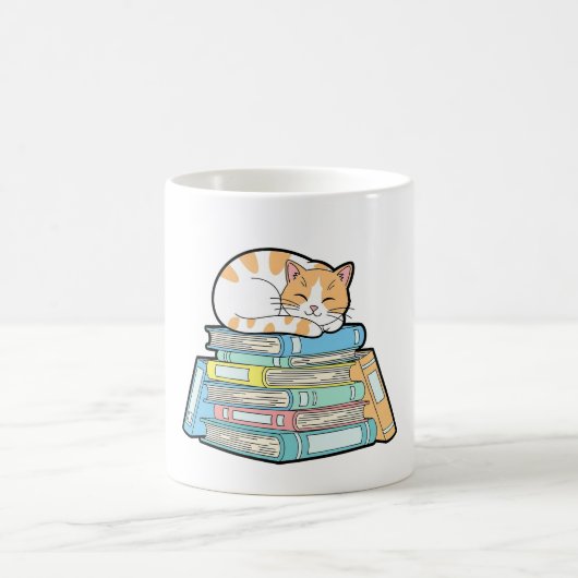 Lazy Cat on Books – Cute Cozy Illustration Koffiemok (Center)