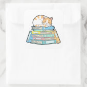 Lazy Cat on Books – Cute Cozy Illustration Vierkante Sticker (Tas)