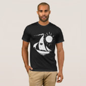 Lazy Day Sailing Theater Music White Sailboat T-shirt (Voorkant volledig)