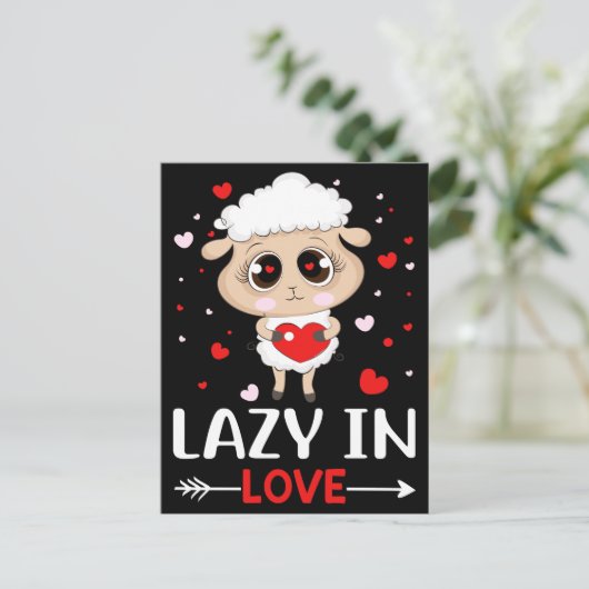 Lazy in Love Sheep for Valentijnsdag Singles Briefkaart (Staand voorkant)