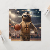 "Lazy Layups: A Sloths Game" Flat Verjaardag Kaart (Voorkant / Achterkant in situ)
