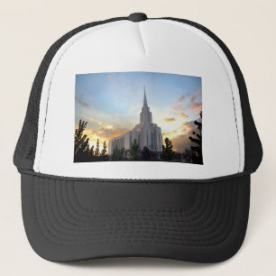 LDS mormoon Oquirrh Mountain Utah tempel Trucker Pet