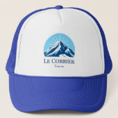 Le Corbier Frankrijk skioord outfit pet (Voorkant)