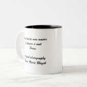 Le Louvre á nuit, Parijs Tweekleurige Koffiemok (Voorkant links)