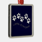 Leader van het Hondenliefhebber van verpakking Metalen Ornament (Rechts)