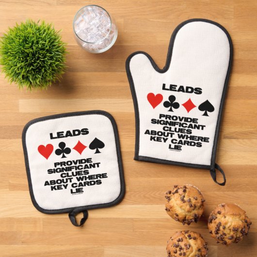 Leads bieden belangrijke clusters over sleutelkaar ovenwant & pannenlap set (Top down)