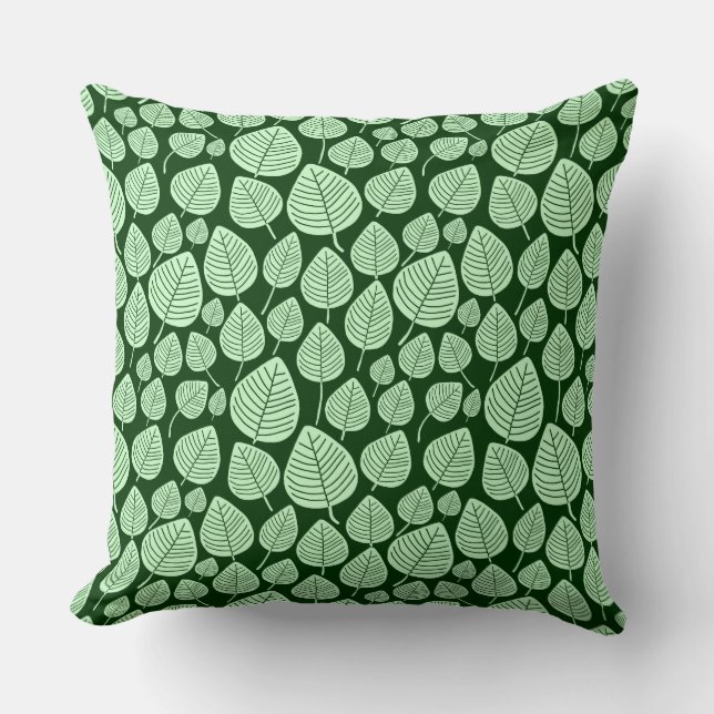 Leaf Pattern 02 - Ghost Green op Dark Forest Green Kussen (Voorkant)