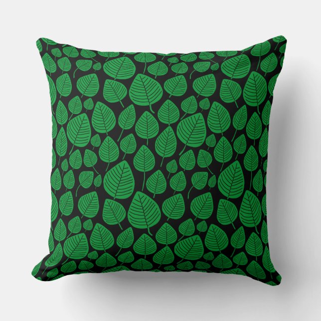 Leaf Pattern 02 - Grass Green on Black Kussen (Voorkant)